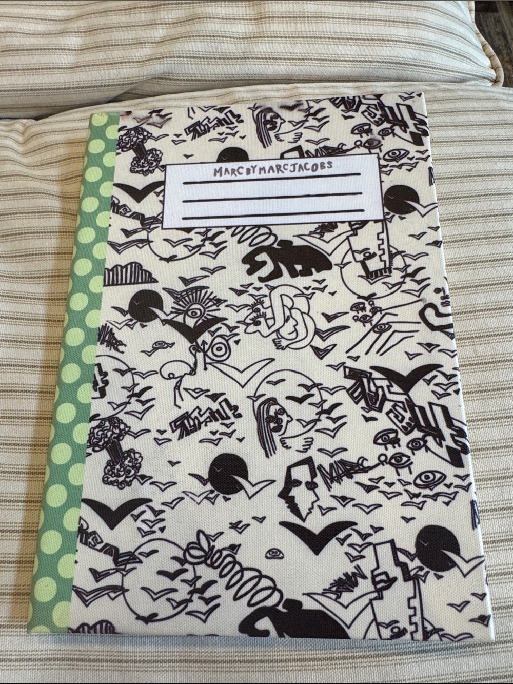 Marc by Marc Jacobs hard cover notebook style iPad table case